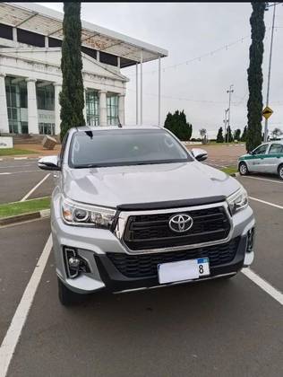 TOYOTA HILUX 2.8 SRX 4X4 CD 16V DIESEL 4P AUTOMÁTICO